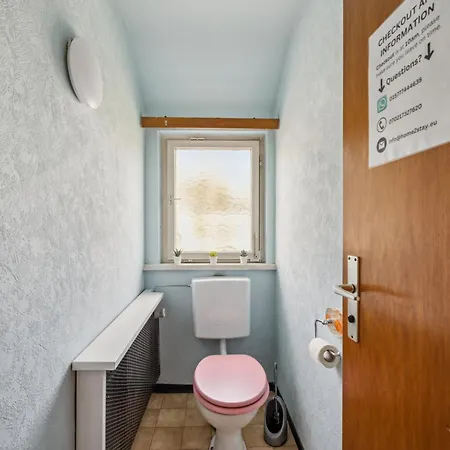 Home2stay Worker Fuer Monteure In Zizishausen-nuertingen, Wifi, Smart Tv, Parkplatz, Autobahn A8, Stuttgart Apartmán