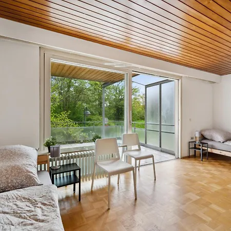 Apartment Ferienapartments Am Neckar Zizshausen *