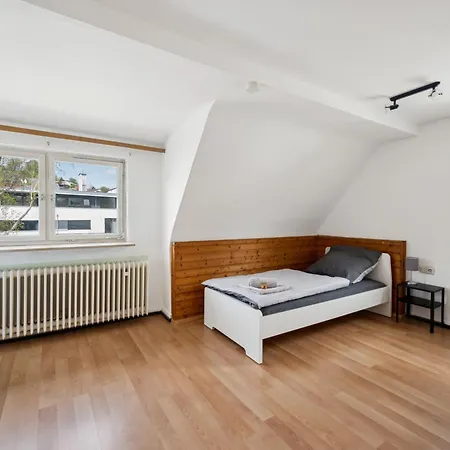 Apartment Ferienapartments Am Neckar Zizshausen